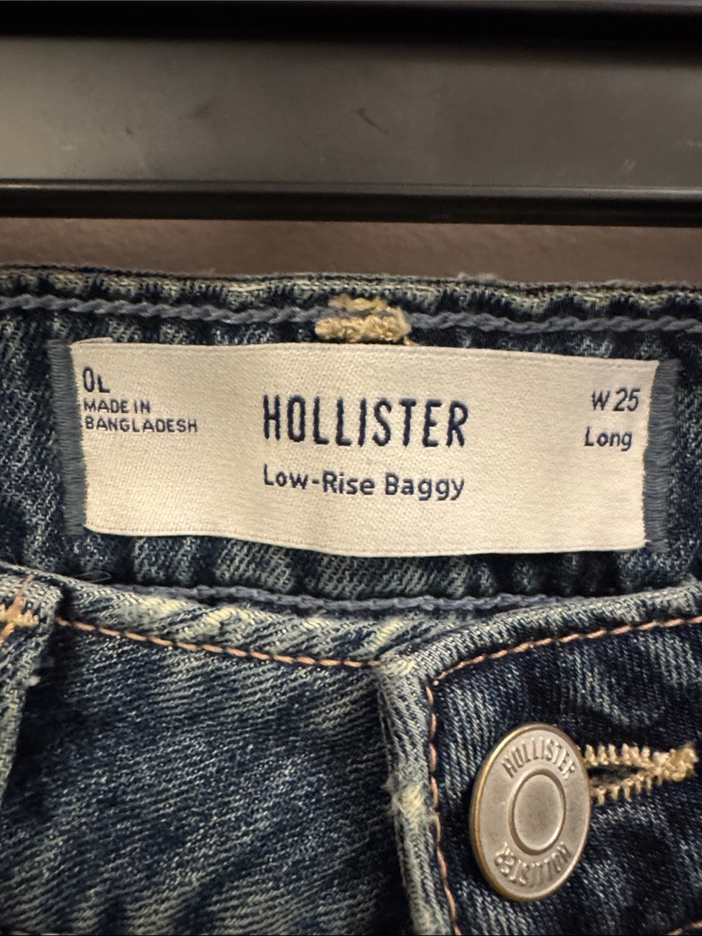 Hollister Blue Denim Low-Rise Baggy Jeans